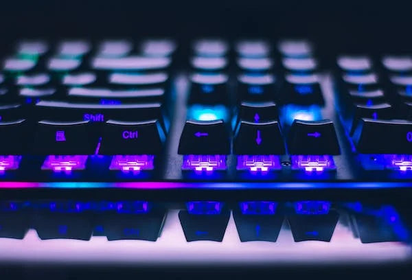 トップ 9 GMK メカニカル キーキャップのレビュー - 購入者向け トップ 9 GMK メカニカル キーキャップのレビュー - 購入者向け