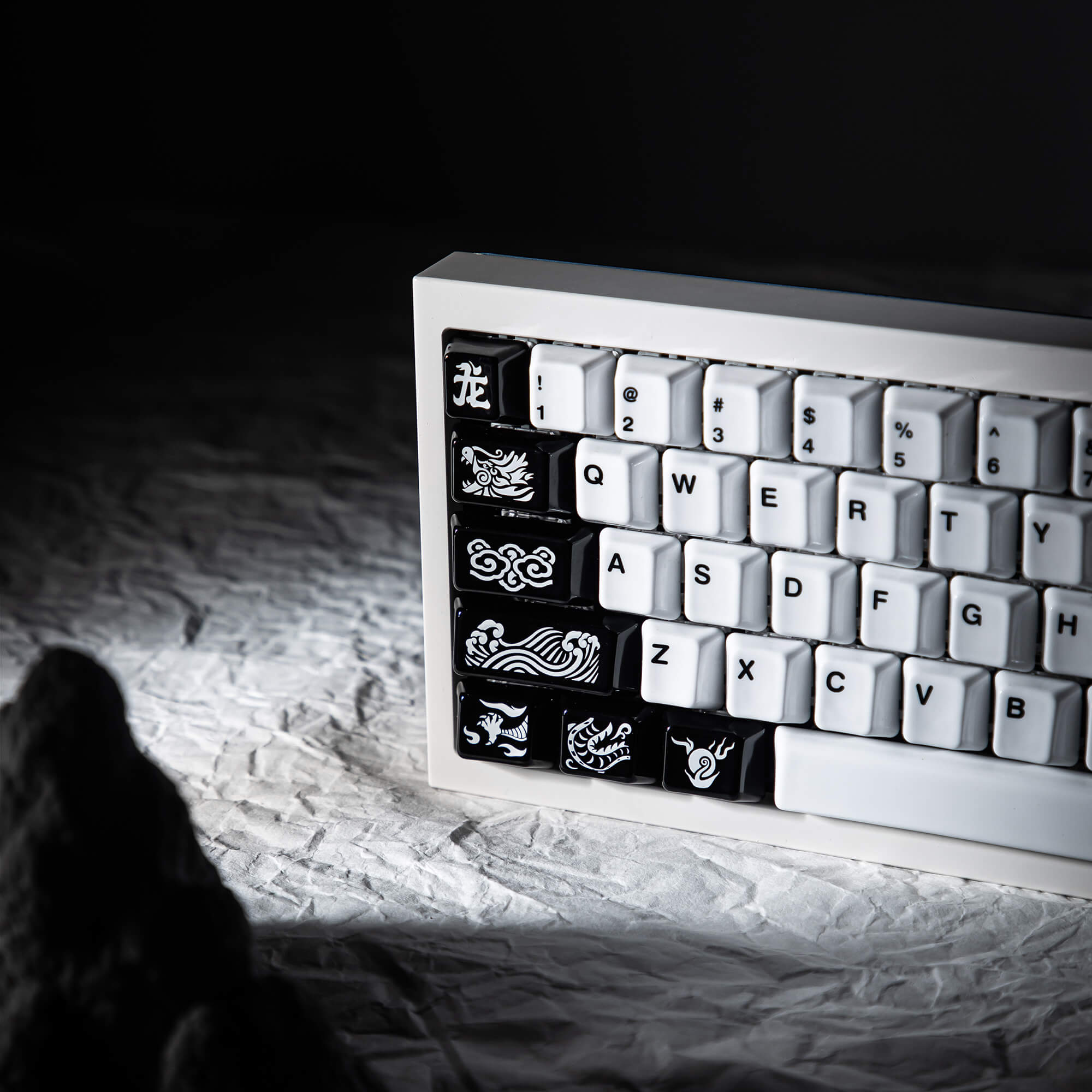 Dragon Novelty Ceramic Keycap Set