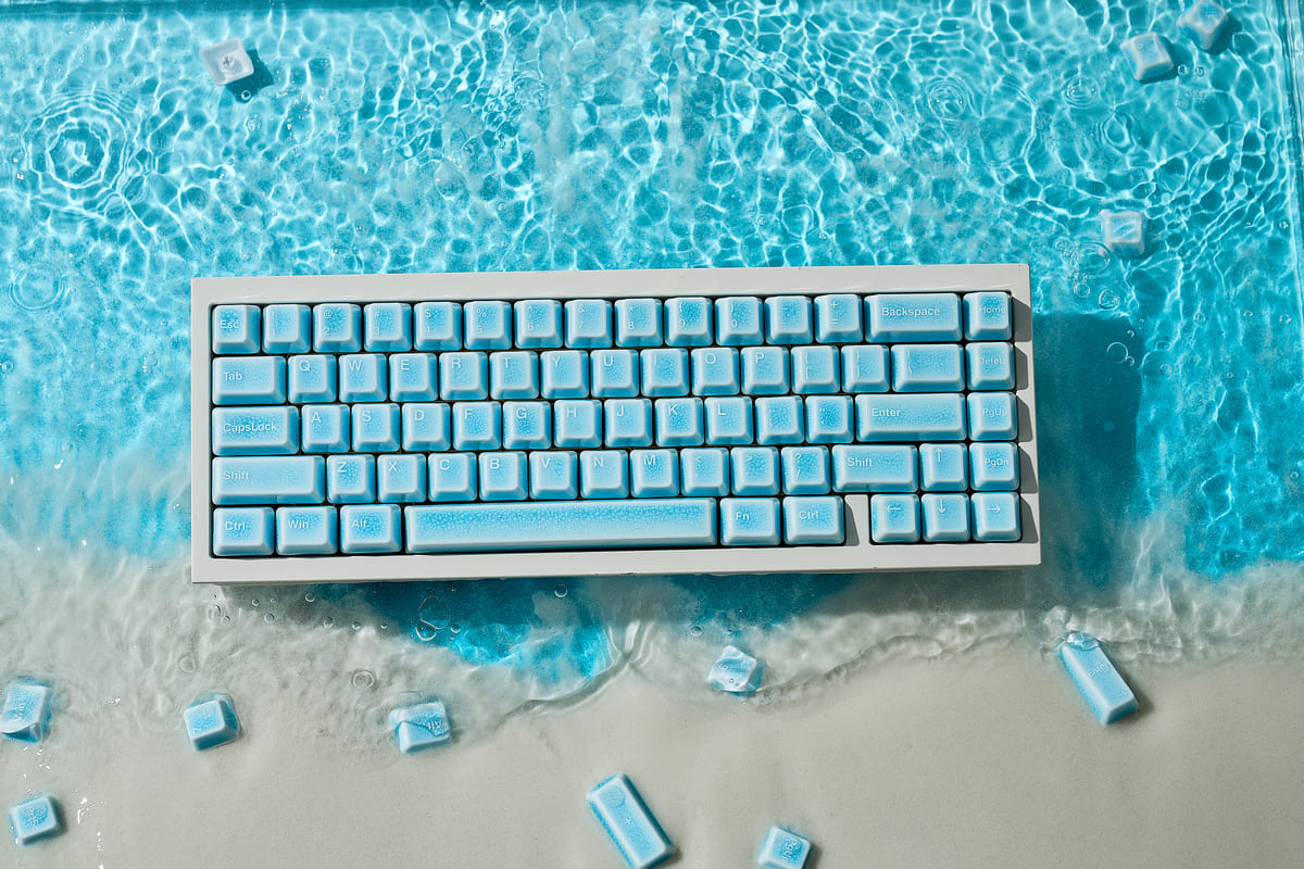 The Beauty of Imperfection: Crazed Ceramic Keycaps for Modern Desks