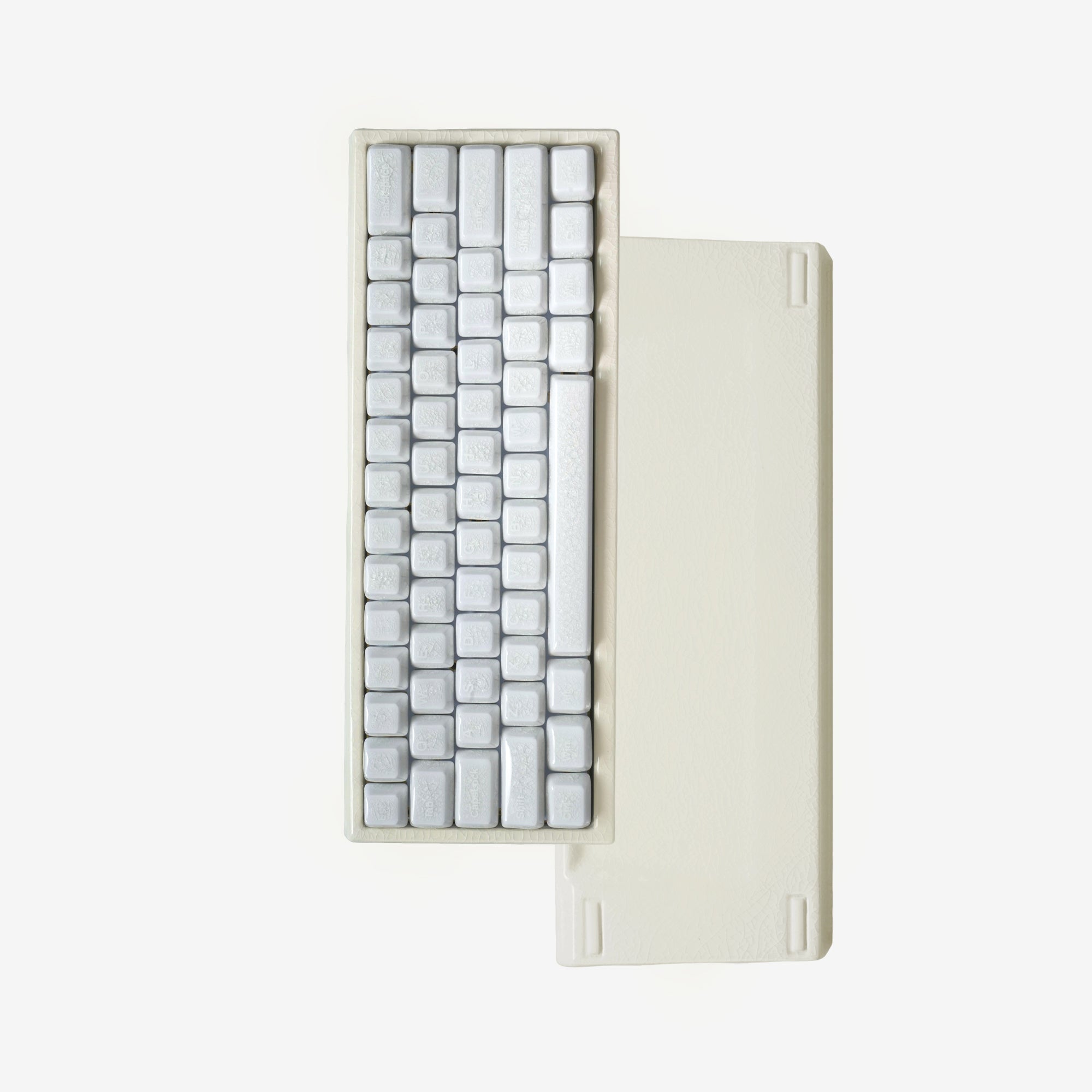 PPSTUDIO PP60-V2 シルバー キーボード ケース 📢新商品入荷情報📢 続いてはカスタムキーボードケースです