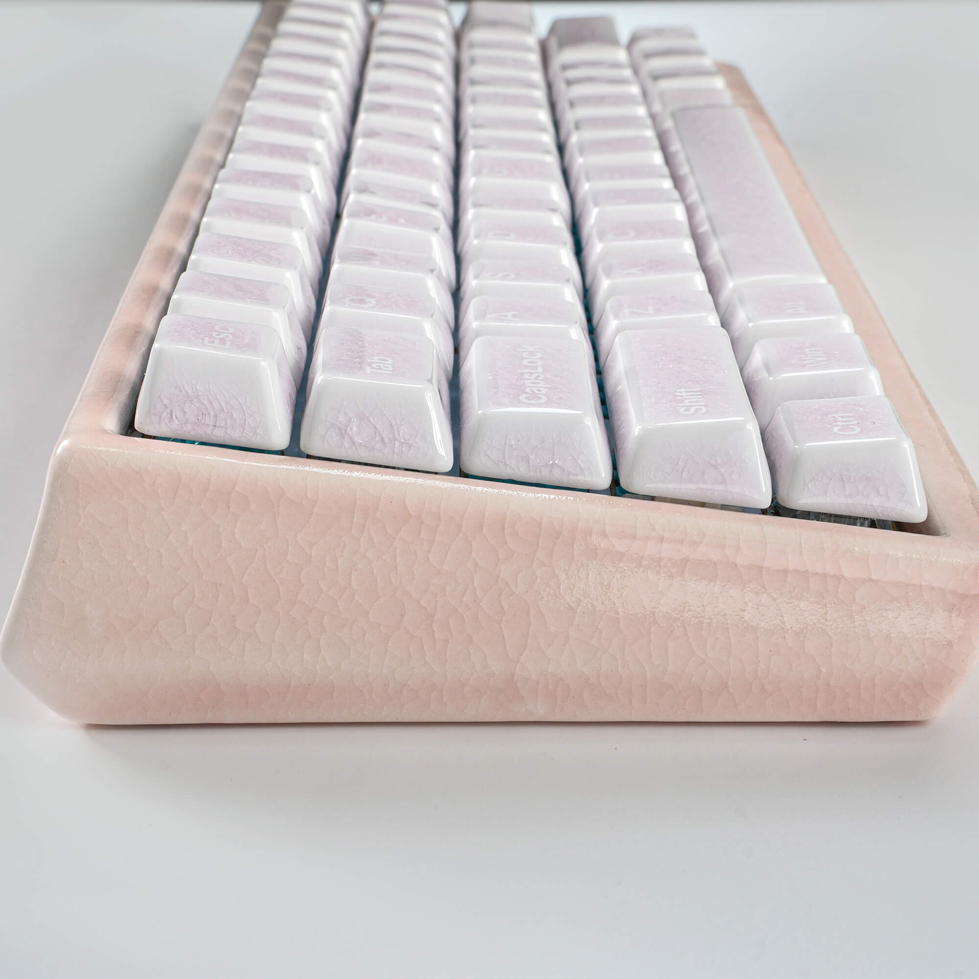 Kei♡さま専用 Peak60: GH60とマグネット式キーボードに最適なセラミックケース